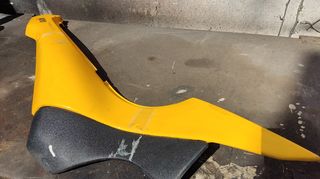 Πισω Fairing Triumph Daytona 900-thumb-4