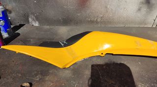 Πισω Fairing Triumph Daytona 900-thumb-6
