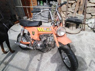 Honda DAX 1979-thumb-4