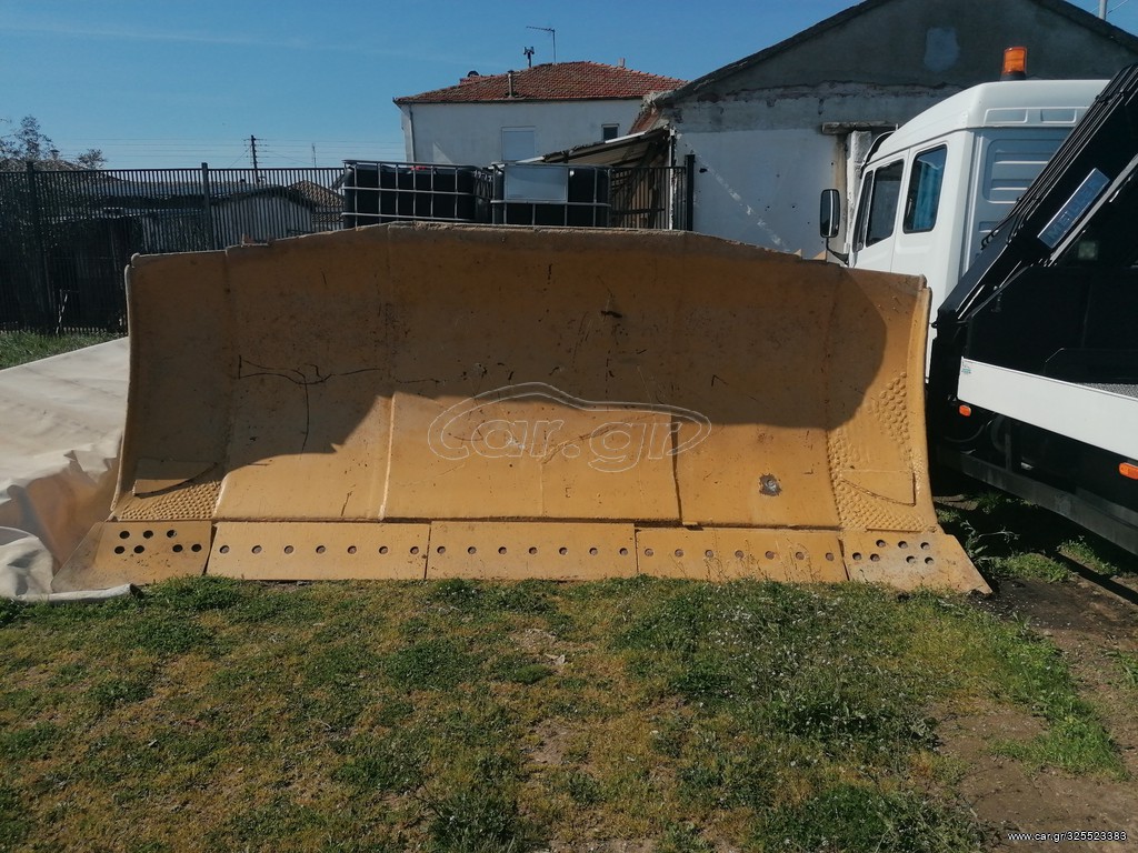 Μαχαίρια CAT 2001
