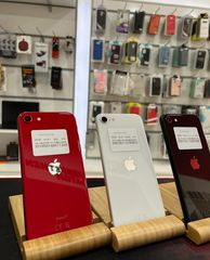 Apple Iphone Οriginal καινουργιες Εκθεσιακές συσκευές
