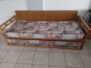 3θέσιος καναπές κρεβάτι