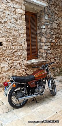 Moto Guzzi 250 TS '74