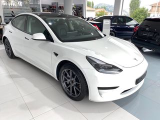Tesla Model 3 2021-thumb-5