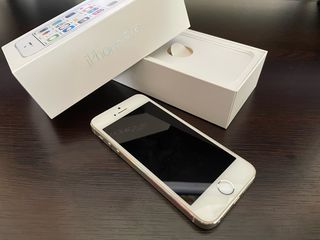 Apple iPhone 5S (16GB)