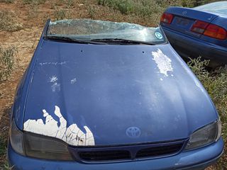 ΚΑΠΟ TOYOTA CARINA E **AUTO IKAS**