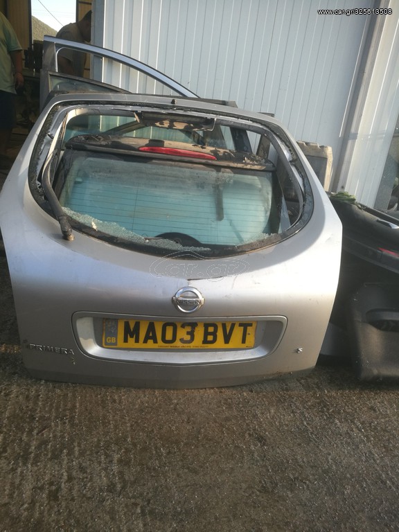 Nissan Primera P12