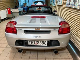 Toyota MR 2 2000-thumb-2
