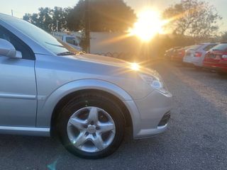 Opel Vectra 2007-thumb-2