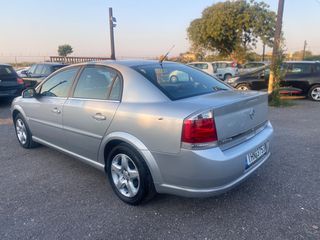 Opel Vectra 2007-thumb-5