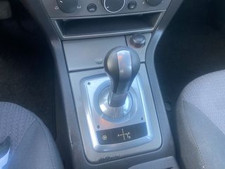 Opel Vectra 2007-thumb-9