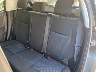 Peugeot 208 2020-thumb-11