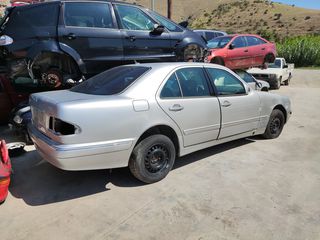 ΚΑΠΟ ΕΜΠΡΟΣ MERCEDES W210 99-02-thumb-1