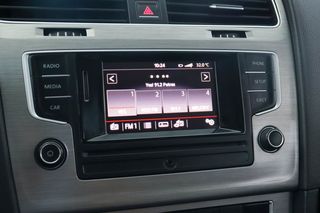Volkswagen Golf 2015 (από 121€/μήνα)-thumb-63
