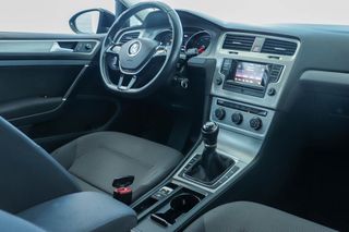 Volkswagen Golf 2015 (από 121€/μήνα)-thumb-56