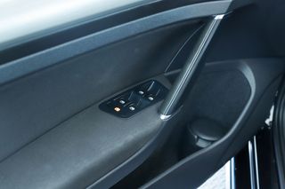 Volkswagen Golf 2015 (από 121€/μήνα)-thumb-57