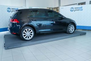 Volkswagen Golf 2015 (από 121€/μήνα)-thumb-32