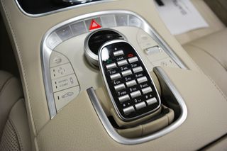 Mercedes-Benz S 350 2016 9G-TRONIC_4matik_Long_Panorama-thumb-26