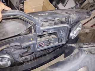 Bmw E30 ταμπλό σε άριστη κατάσταση -thumb-3
