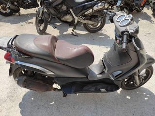 PIAGGIO BEVERLY 250cc ΓΙΑ ΑΝΤΑΛΛΑΚΤΙΚΑ!!