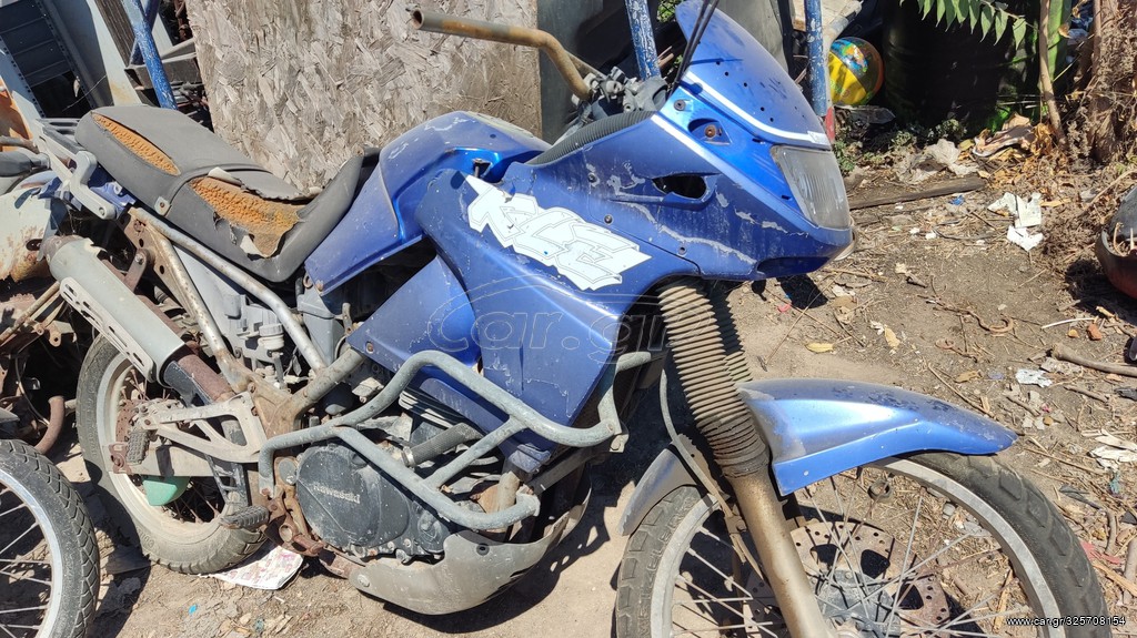 Kawasaki KLE 500 για ανταλλακτικα κομματι κομματι