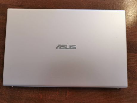 Asus VivoBook 15 X512DA (AMD Ryzen 7-3700U/12GB/512GB SSD/AMD Radeon RX Vega 10 Graphics)