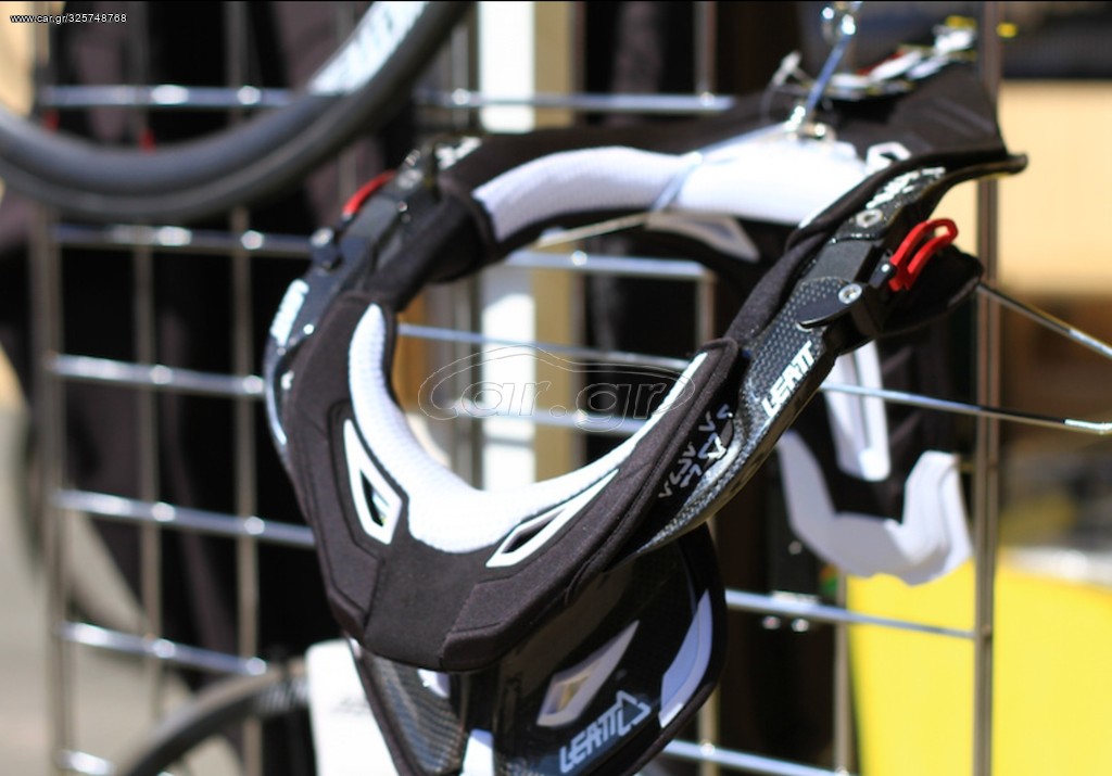 Αλλο  LEATT DBX CARBON PRO '22