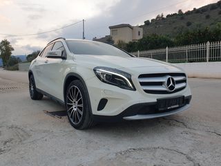 Mercedes-Benz GLA 180 2016  d Style 7G-DCT Bi-Xenon-led -thumb-41