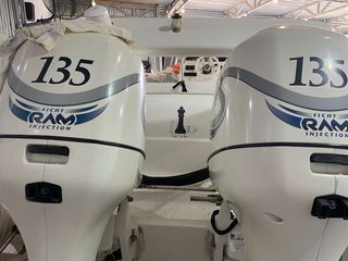 Ζεύγος Εξωλέμβιων δίχρονων EVINRUDE FICHTRAM 135Hp - built 2000, L