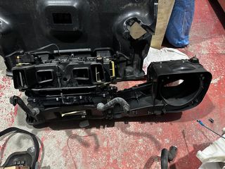 MERCEDES E211 E200-E220-E270-E280-E320 ΥΠΑΡΧΟΥΝ ΔΙΑΦΟΡΑ ΑΝΤΑΛΛΑΚΤΙΚΑ