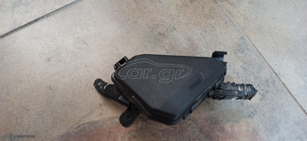 ΑΣΦΑΛΕΙΟΘΗΚΗ ΕΞΩΤΕΡΙΚΗ TOYOTA YARIS HYBRID 1.5(100hp) 2014-2020 (KΩΔ.ΚΙΝ.1NZ)