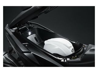 Kymco AK 550 2022-thumb-7