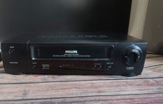 VHS VIDEO PLAYER PHILIPS VR200