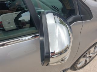 Peugeot 2008 2015-thumb-15