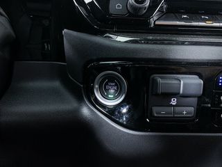 Chevrolet Silverado 2022 ZR2 6,2 420HP-thumb-26
