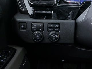 Chevrolet Silverado 2022 ZR2 6,2 420HP-thumb-36