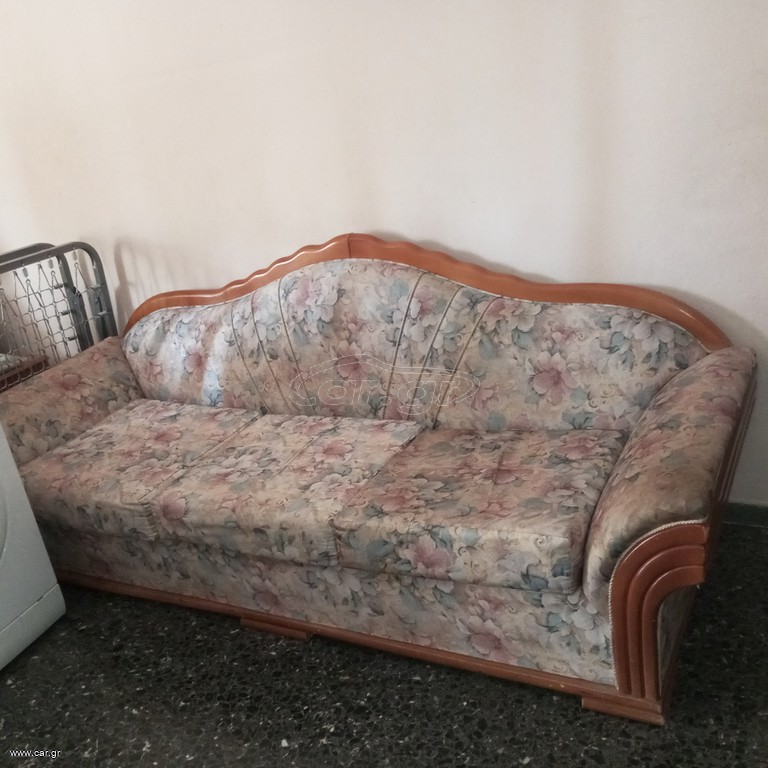 ΣΑΛΟΝΙ ΚΑΝΑΠΕΣ ΠΟΛΥΘΡΟΝΕΣ
