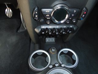Mini Cooper SD 2013 JOHN COOPER WORKS-thumb-6