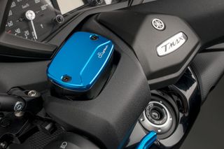 ΤΑΠΕΣ ΔΟΧΕΙΟΥ ΥΓΡΩΝ ΦΡΕΝΩΝ LIGHTECH YAMAHA T-MAX 530 2012 - 2019