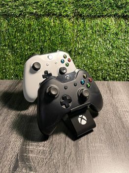 3D printed διπλή βάση χειριστηρίου Xbox One / S / Series X / S