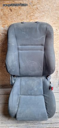 Toyota Corolla Ε12 hatchback 5πορτο Κάθισμα συνοδηγου με αερόσακο/Κάθισμα οδηγού-συνοδηγου χωρι αερόσακο