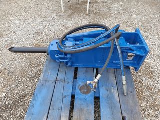Σφυριά Takeuchi 2004 DEHACO DHB 165-thumb-1