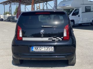 Skoda Citigo 2017 1.0 Monte Carlo 75ps-thumb-9