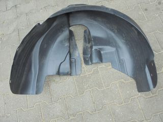 VW PASSAT 97-00  +2001-2005  SEDAN THOLOS PLASTIKOS PISO ARIST 1 KOD 3B0810971A    KE DEXI  1 KOD 3B0810972B  DIADR NUM 14  TIM 14.90E TEM ORIG VW