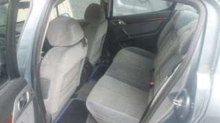 Peugeot 407 2005-thumb-5