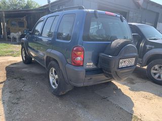 Jeep Cherokee 2,4-thumb-3