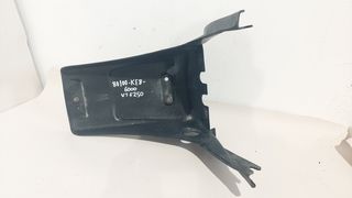 Λασπωτηρας/βαση πινακιδας απο HONDA VT250F (Plate holder)-thumb-1
