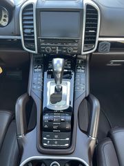 Porsche Cayenne 2016 Panorama-thumb-9