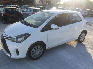 Toyota Yaris 2016-thumb-5