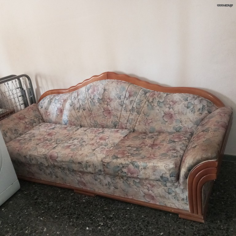 Επίπλωση σπιτιού
